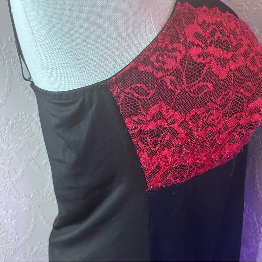 Elegant Black and Pink Lace Chemise Torrid 1 great condition - Picture 3 of 5